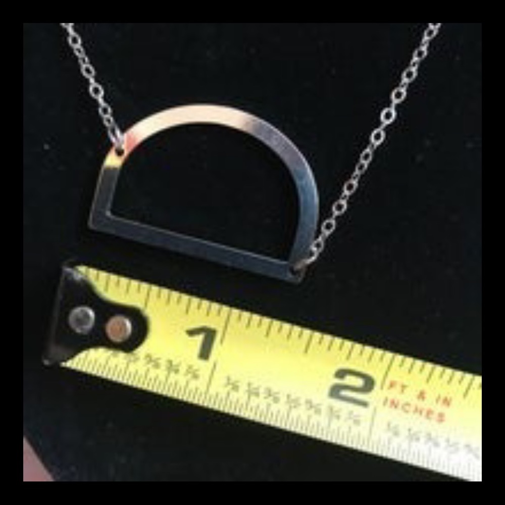 NEW ~ INITIAL NECKLACE D - Picture 4 of 5
